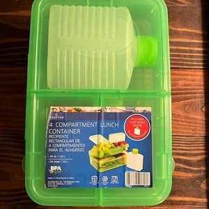 Four  compartment luncheon container